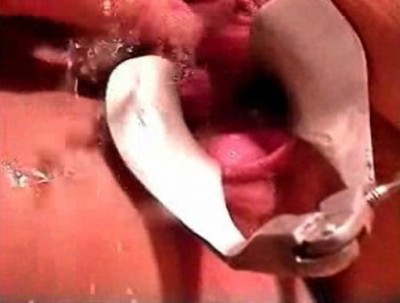 GYNECO OPEN HOLE AND PISS.jpg