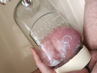 Step 2: balls. Holding tight at first ..